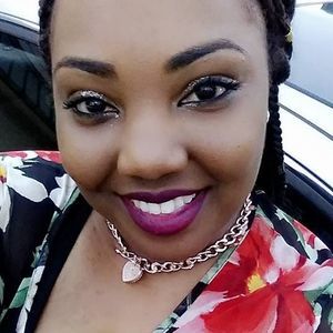 Meet your Posher, Whitney